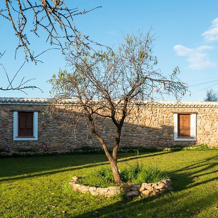 Apartamentos Turisticos Rurales Camino Rio Peralta โปโซอัลกอน ภายนอก รูปภาพ