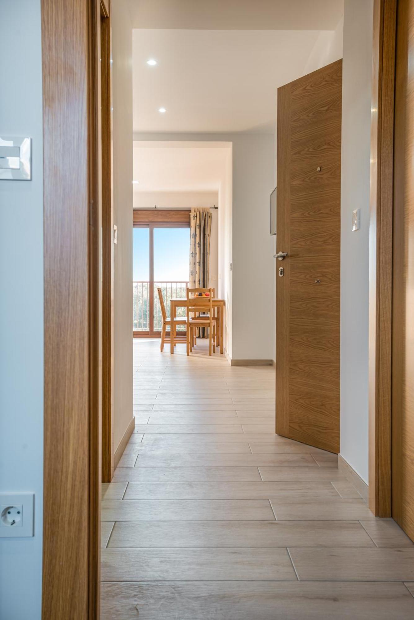 Apartamentos Turisticos Rurales Camino Rio Peralta โปโซอัลกอน ภายนอก รูปภาพ